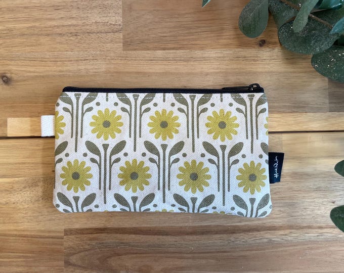 April Daisies Zipper Pouch - Zipper Wallet - Screen Printed