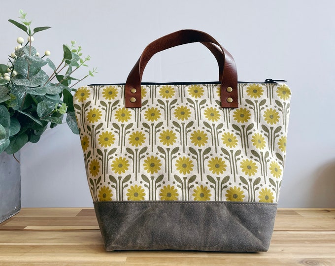 April Daisies Waxed Canvas Project Bag - Screen Printed - Knitting Bag - April Birth Month Flower - Yarn Bag - Crochet Bag