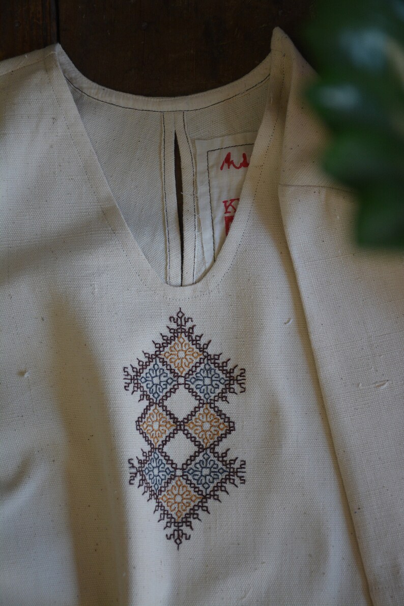 khadi garment . Hand-spun and handwoven khadi tunic hand-loom cotton khadi fabric khadi tunic