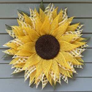 Yellow Sunflower Front Door Wreath, Yellow Sunflower Wreath, Burlap Flower Wreath, Spring Summer Wreath, Year Round Wreath