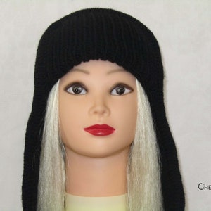 Chapéu de inverno de malha quente preto com orelhas. Capacete unissex de lã. Chapéu Tricô Grande. Acessório de cabeça de crochê. Aquecedor de ouvido. Roupas para a cabeça.