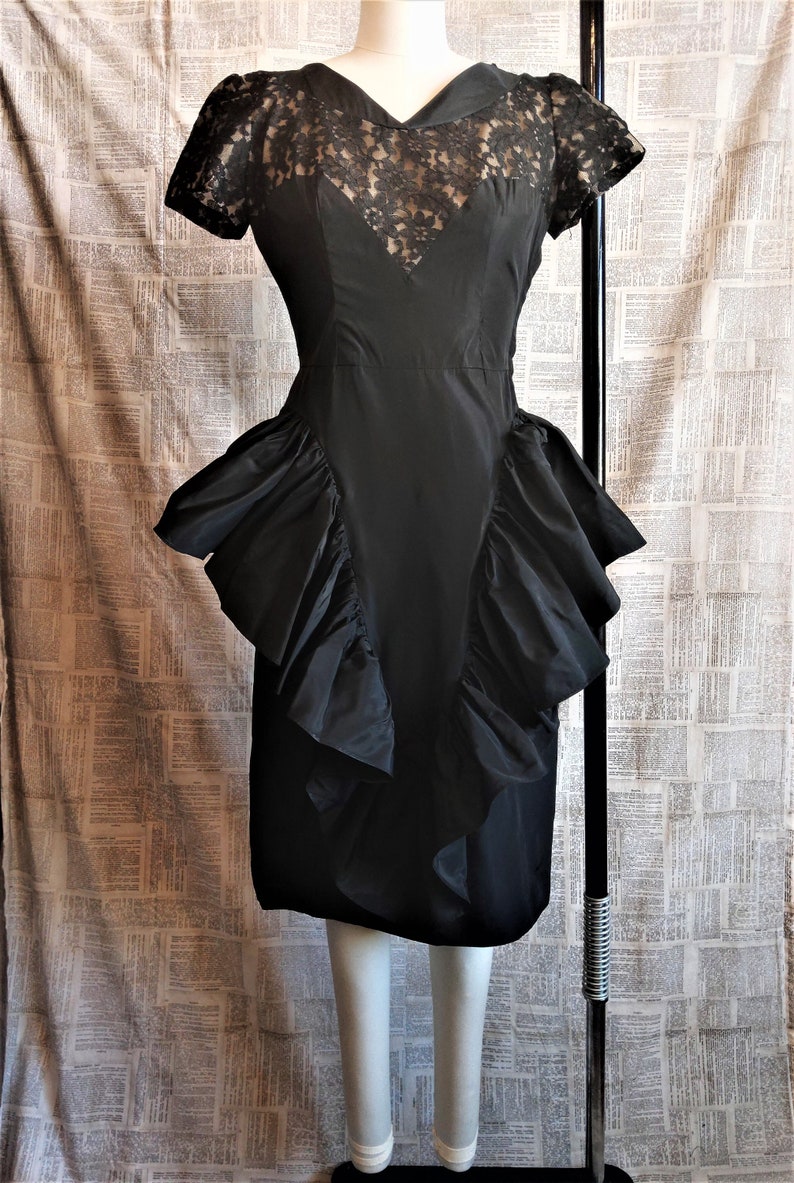 and Sweetheart Neckline Lace Accents Black Taffeta Skirt with Whimsical Ruffle Vintage 60s Cocktail Dress