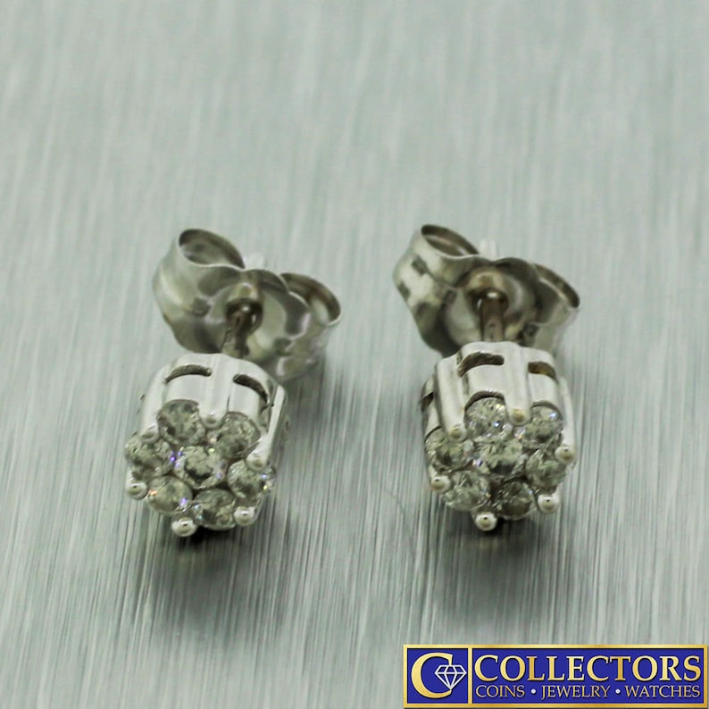 Vintage Estate 14kt Solid White Gold 0.30ctw Round Diamond Cluster Studs