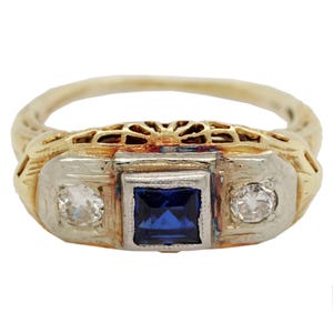 Antique Art Deco 14k Yellow Gold 0.30ctw Sapphire & Diamond Filigree Band Ring