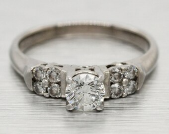 Vintage 14k White Gold 0.40ct Diamond Engagement Ring with 0.20ctw Accents