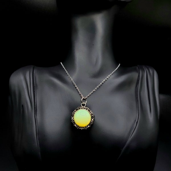 Uranium Glass Pendant Necklace | Vaseline Glass | Glows Under UV Light