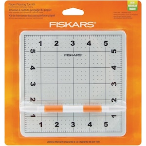 Fiskars 118860-1001 Paper Piercing Tool Kit