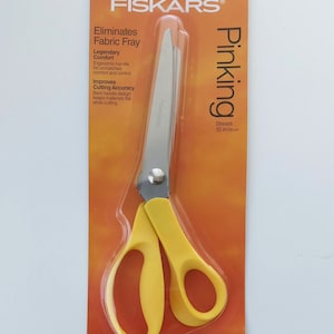 Fiskars 194450-1007 Assorted Colors Fashion 10&quot; Pinking Shears (No. 8)