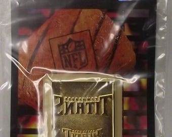 NFL 10191 Tennessee Titans Team Logo Branding Plate FanBrand Barbecue Grill