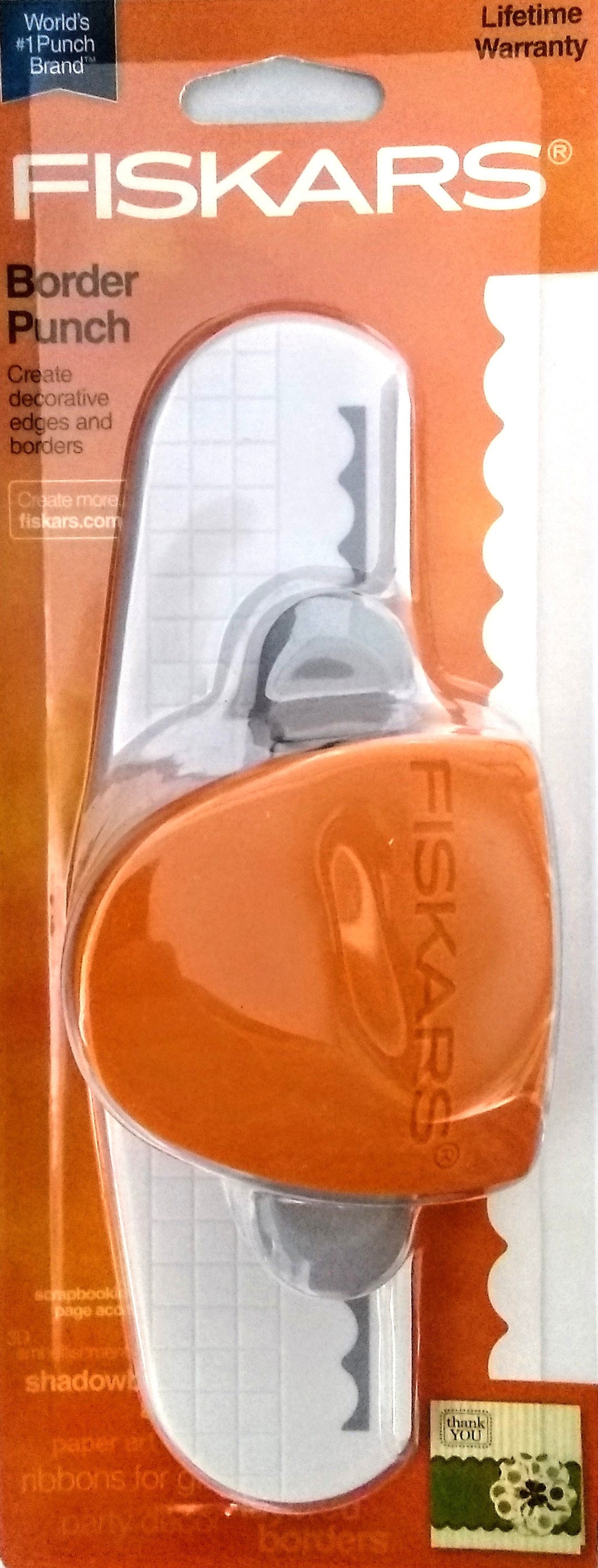 Fiskars Tag Maker Punch-Simple -TMP-7510 - Makes 3” Tags with 20