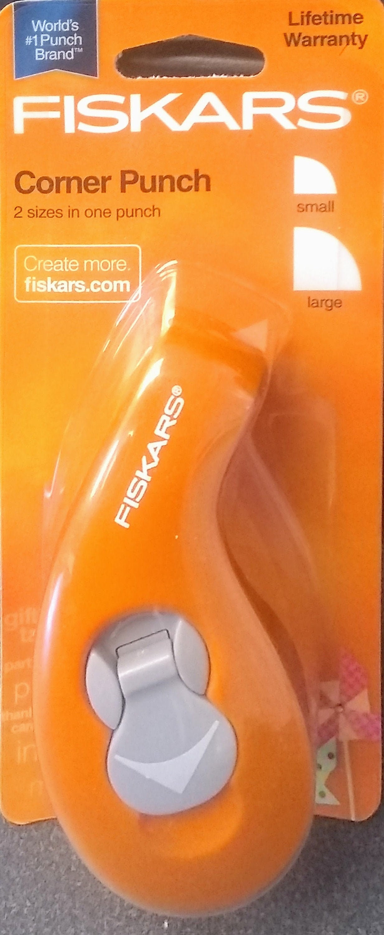 Fiskars 114480-1002 Corner Punch Lift Twist 2 Sizes Small & Large 