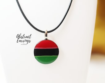Afrikanische Flagge Anhänger Halskette: Handbemalter Afrocentric Anhänger