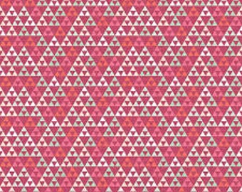 KNIT - On Trend Triangles - Raspberry by Jen Allyson - Riley Blake