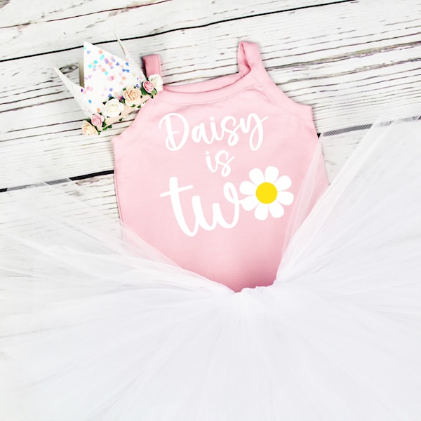 Daisy 2nd Birthday Outfit, Daisy Cake Smash, Pink Daisies Birthday Party Outfit, Personalised Tutu Outfit, Crown & Tutu Set, Birthday Gift