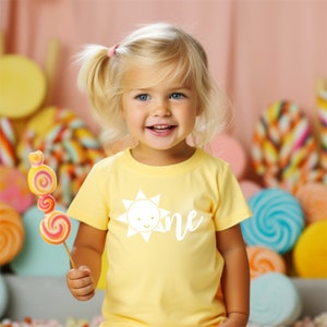 Baby Sunshine T-shirt, One, 1st Birthday T-Shirt, Yellow T-shirt, Sunshine Cake Smash, Sunshine Party, First Birthday, Boy or Girl