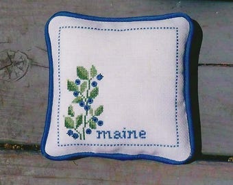 DIGITAL Maine Blueberry Counted Cross Stitch Pattern