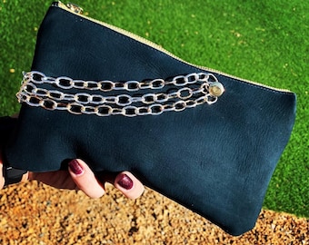 Pochette con catena in pelle blu navy / Borsa in pelle blu navy / Pochette in pelle scamosciata