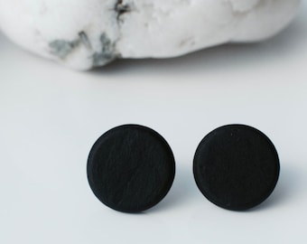 Zwarte studs, mat zwarte oorbellen, oorbellen voor mannen, unisex, mat zwarte studs, ronde studs, zwarte stud oorbellen, heren oorbellen, heren studs