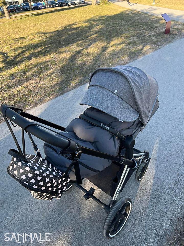 evenflo expedition stroller New Pivot Xplore Dreamz All-Terrain Wagon with Bassinet Insert Jetsetter Black Burton Covert 2.0 Pants BestChoiceProducts10ft3-TierSolarPatioMarketUmbrellaOutdoorSunShadeforBackyardDeckPoolsideTablew/WoodgrainPatternLEDLightsTiltAdjustment-Burgundy The toddler stroller includes TYPE:24 BEAR+HELMET