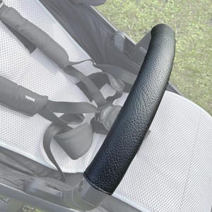 Thule Urban Glide 3 バンパーバーカバー（セーフティバーカバー） – 防水フェイクレザー、ハンドメイドカスタムフィット