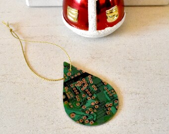 Circuit Board Teardrop Christmas Decoration -Tree Decoration - Geeky Xmas Gift-Techie Christmas Decoration - Secret Santa - Stocking Stuffer