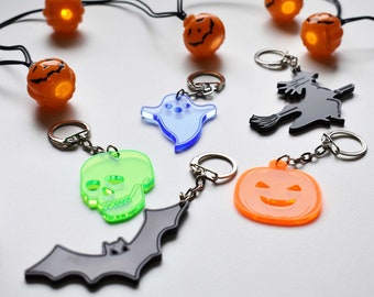 Spooky Halloween Keychains - Halloween Party - Halloween Gifts for Kids- Trick or Treat Gifts - Prizes - Favours - Party Bag Fillers