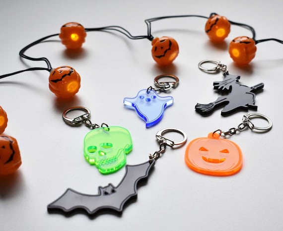 Spooky Halloween Keychains Halloween Party Halloween Gifts - Etsy