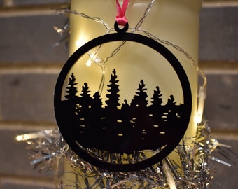Forest Scene Christmas Tree Decoration - Xmas Decorations - Family Christmas - Festive Tree Ornament - Christmas Gifts - Stocking Fillers
