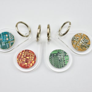 Circuit Board and Clear Acrylic Keyring - Computer Geek Christmas Gift- Tech Accessories -Nerdy Xmas Gifts - Programmer Gifts - Secret Santa
