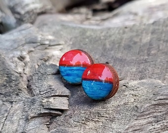 Two colors dot stud earrings, Minimalist wood laser cut slices resin small studs, Handmade painted summer jewelry best friend gift