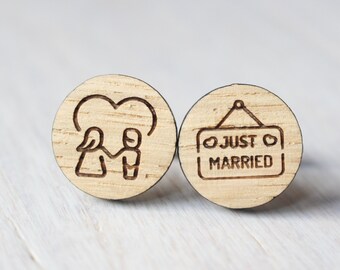 Just married groomsmen proposal wood custom wedding cufflinks, Groom best selling items personalized gifts, Boyfriend gift for wedding day