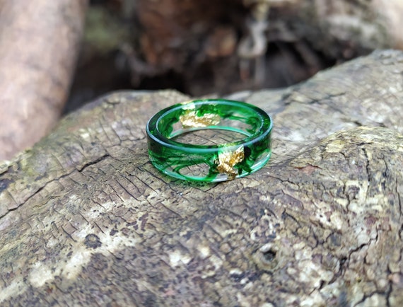 Green Frog Epoxy Resin Promise Engagement Ring With Gold Flakes, Women Men  Minimalist and Best Friend Birthday Gift. 