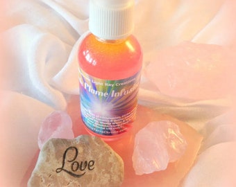 Spray per infusione Pink Flame: quarzo rosa e oli essenziali (flacone da 4 oz)