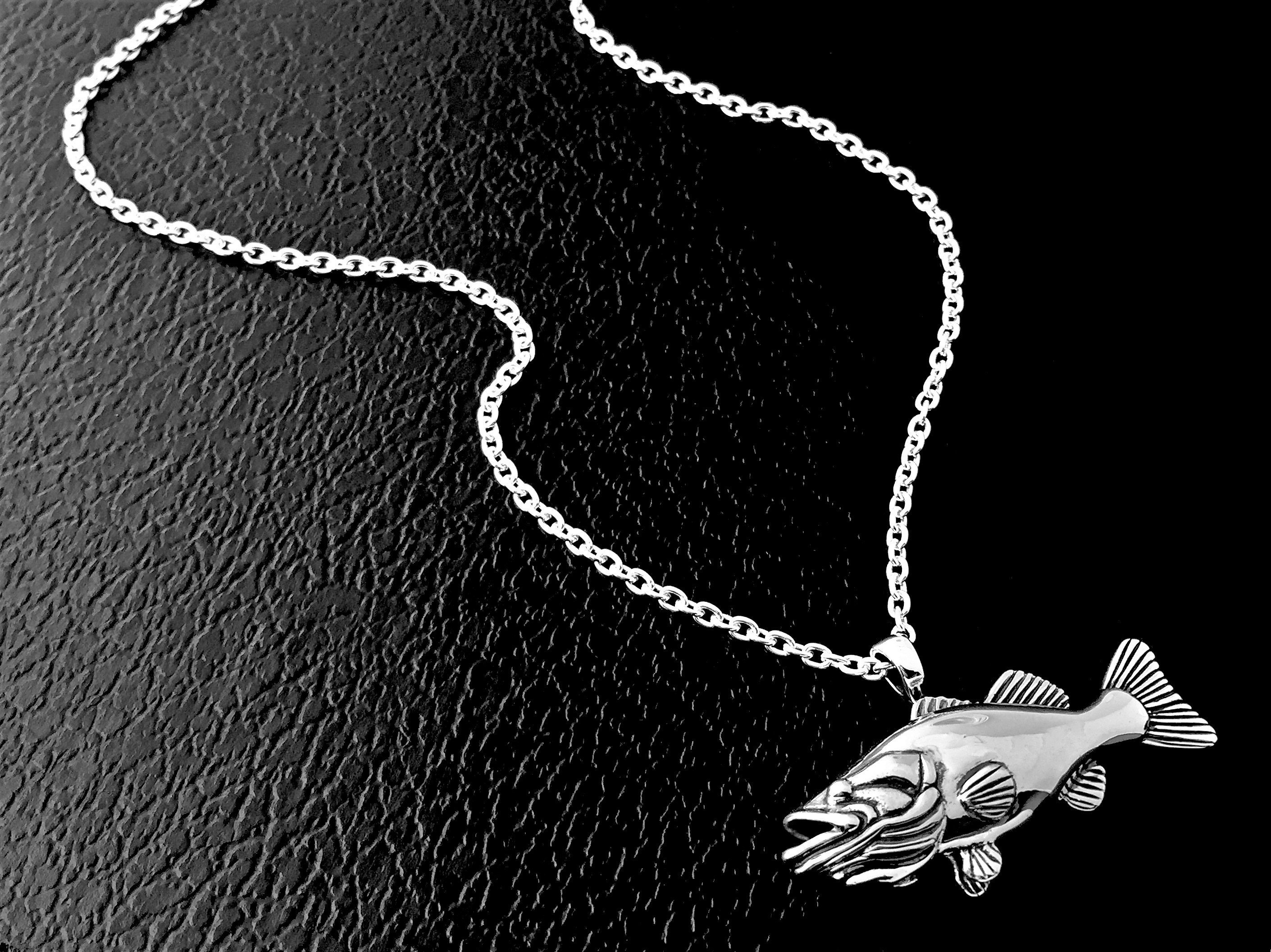 Silver Largemouth Bass Necklace Fish Jewelry Bass Jewelry Etsy