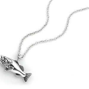 Silver Largemouth Bass Necklace, Fish Jewelry, Bass Jewelry, Jewelry for Fishermen, Bass Fishing Pendant, Wildlife Jewelry, Gift for Men