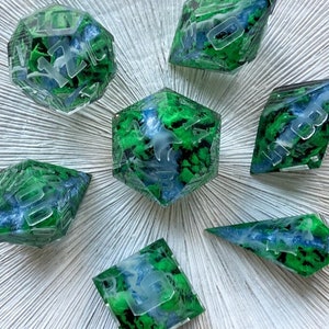 Summer waterfall // Druid dnd dice set // Four season // Green tree forest river // Sharp edge D20 ttrpg // Polyhedral D&D // Nature dice