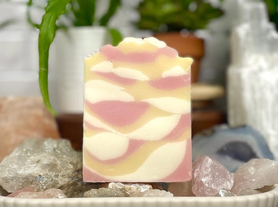 ZEN GARDEN Handmade Cold Process Soap 5oz | Light Floral Scent | Layered Peach Yellow White | Gift for Her | Moisturizing Soap | Mothers Day