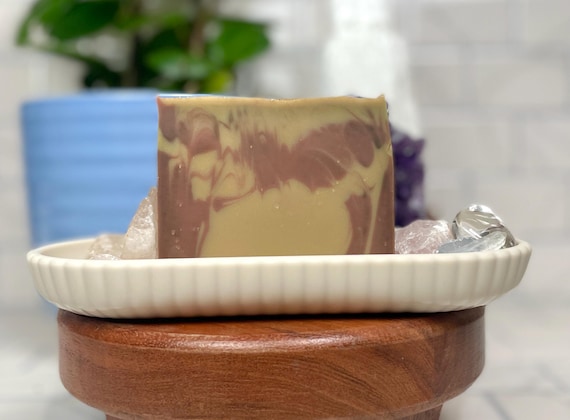 BERRY FIZZ Cold Process Handmade Soap | 5.5oz | Fruity Delight for the Senses | Champagne & Berries Scent