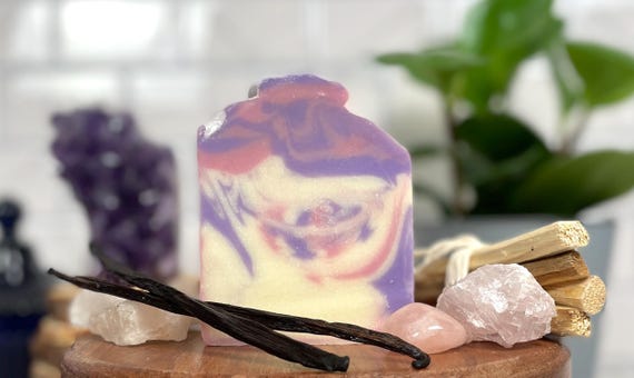 BRV Handmade Cold Process Soap 5oz | Black Raspberry & Vanilla | Moisturizing Soap | Gift for Her | Valentine's Day | Fruity Delicious Scent