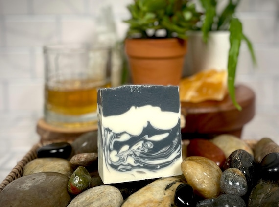 PIRATE'S LIFE Handmade Cold Process Soap 5oz | Bay Rum Scent | Black & White Swirl | Moisturizing Soap | Gift for Him | Classic Men's Scent