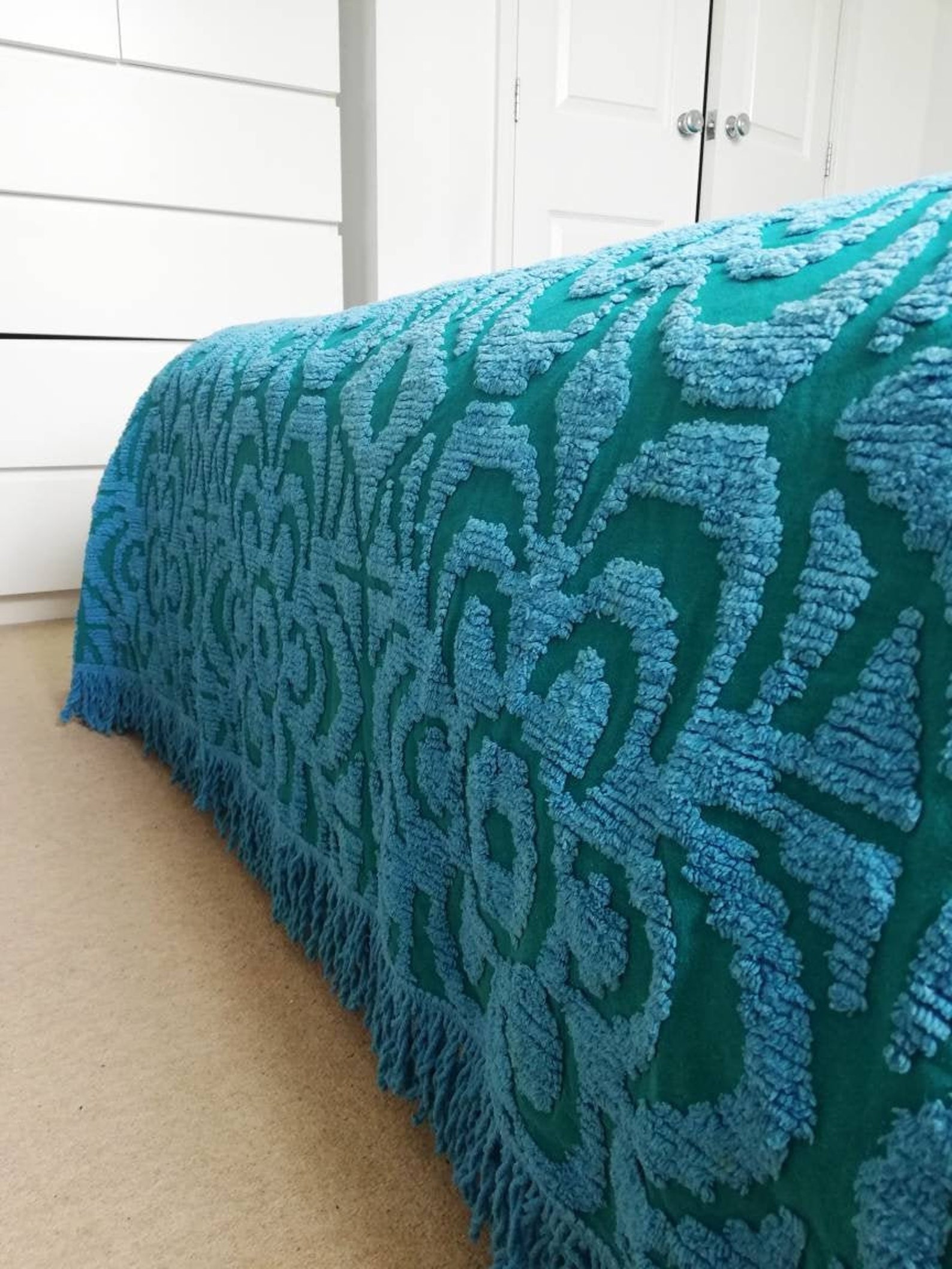 Vintage bedspread candlewick flocked 1970 blue turquoise green Etsy