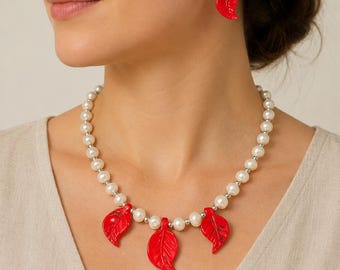 Colar com brincos e pérolas de água doce e coral, joia com contas de pedras preciosas vermelhas e brancas, presente ideal para noivas, presente para mulheres.