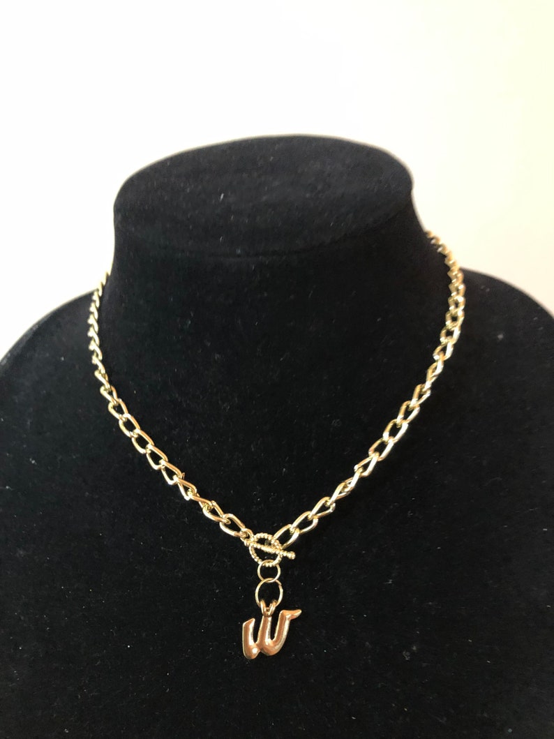 collier lettre personnalisé