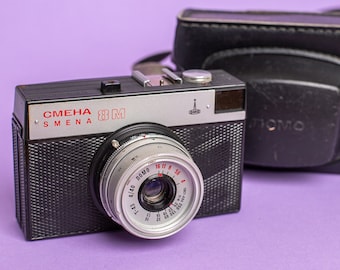 Cámara vintage Smena 8 M, lente soviética coleccionable con estuche de cuero