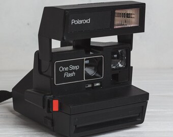 Polaroid camera Polaroid One step 600 Portrait Gift for photographer Birthday gift Wedding prop Retro camera
