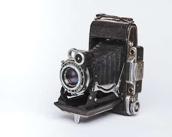 Vintage camera Moscow 4 Antique photo camera Folding camera Gift for Photographer Collectible photo prop camera