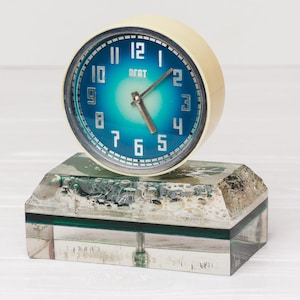 Vintage alarm clock Mechanical clock Table clock desk clock Vintage Home decor  gift for him man boyfriend  wind up retro clock