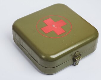Mercedes W123 First Aid Kit 1977-1985 cross sticker set