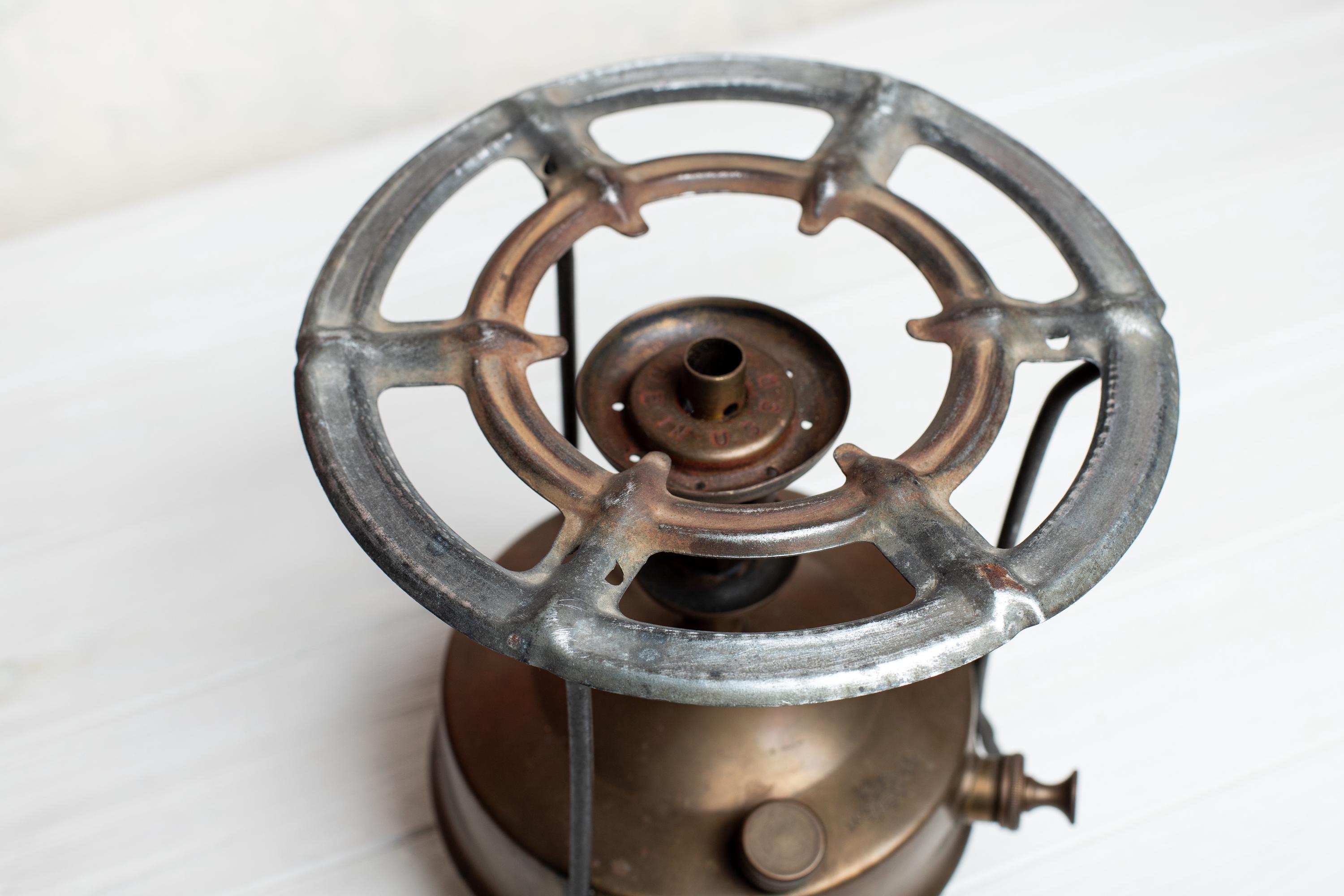 ANCIEN RÉCHAUD DE camping / vintage camp stove / campingkocher ULTIMUS