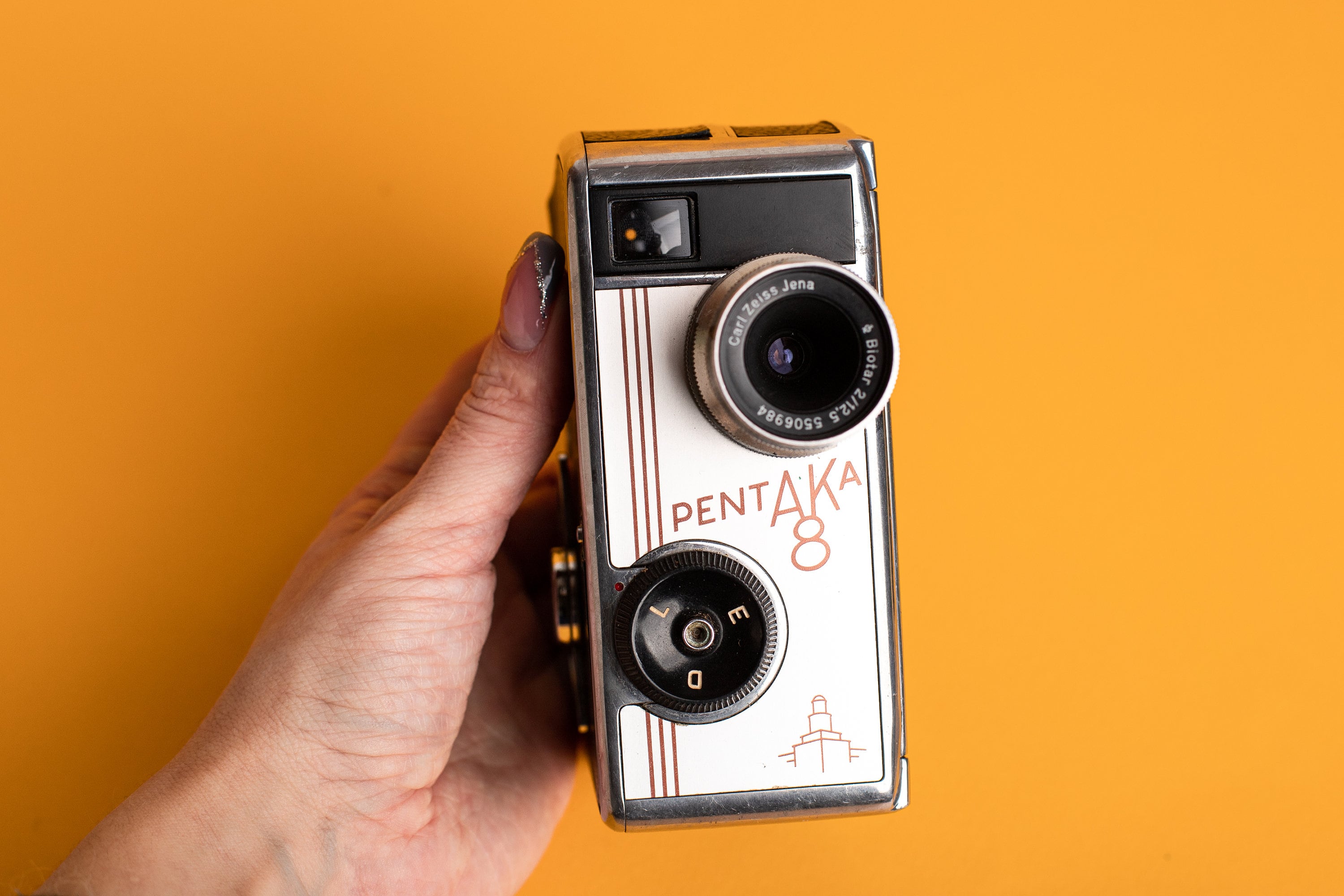 Pentacon Pentaka 8B 8mm ムービーカメラ Pentaka 8B 8mm camera | Science Museum Group Collection